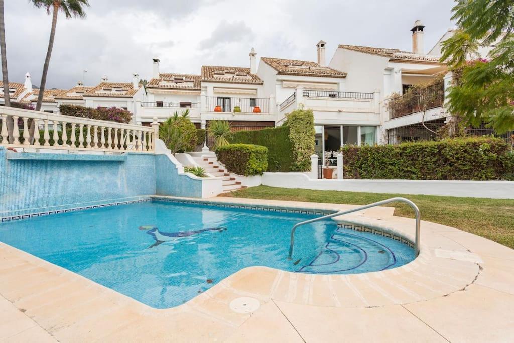 Stylish Spanish 3 Bd Townhouse On The Golden Mile Марбелья Екстер'єр фото