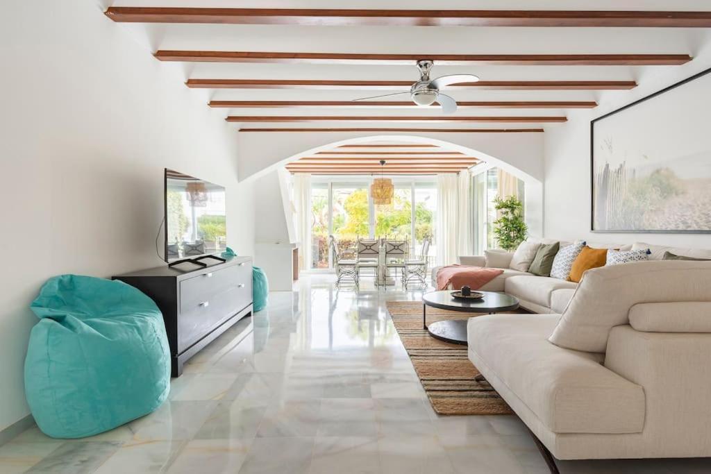 Stylish Spanish 3 Bd Townhouse On The Golden Mile Марбелья Екстер'єр фото