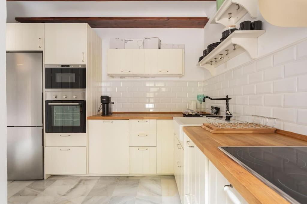 Stylish Spanish 3 Bd Townhouse On The Golden Mile Марбелья Екстер'єр фото