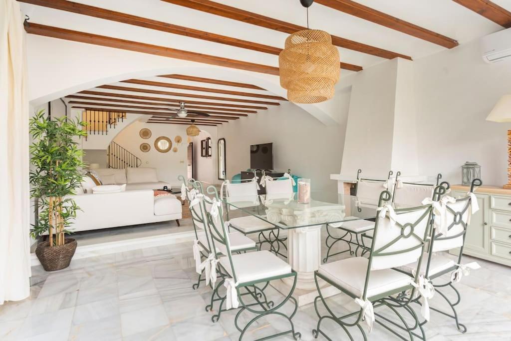 Stylish Spanish 3 Bd Townhouse On The Golden Mile Марбелья Екстер'єр фото